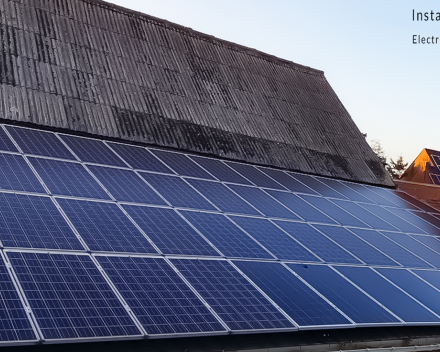 Installatie van zonnepanelen voor bedrijven door installateur Electro D'Haene